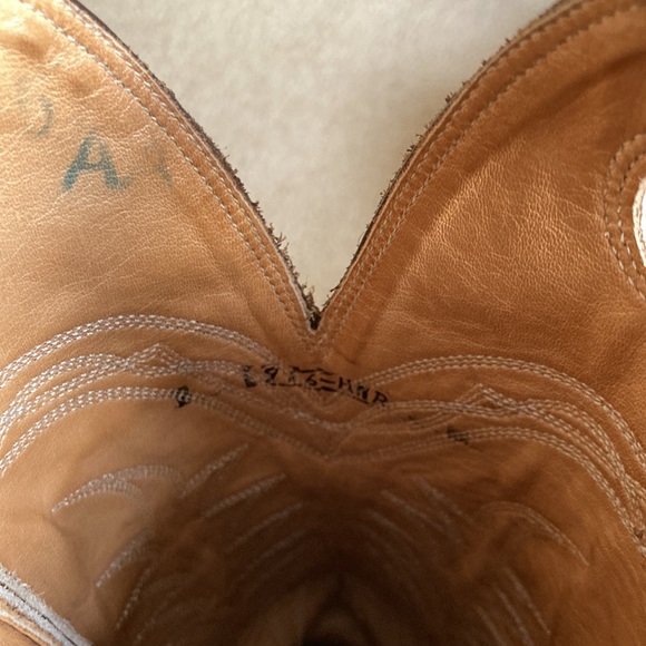 Alberta Boot Company Cowboy Boots - Picture 8 of 11